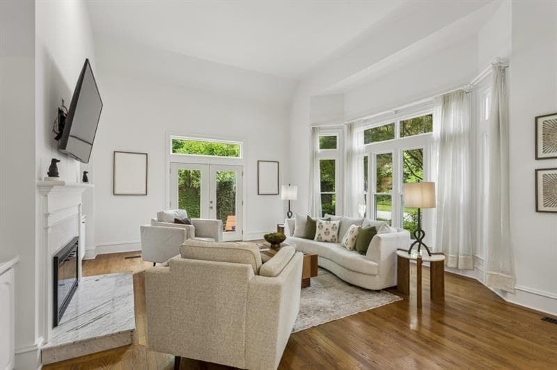 3 bedroom, 5 bathroom, 5,804 sq ft single family residence for sale at 4223 Wieuca Overlook, Atlanta, GA 30342 — photo 9