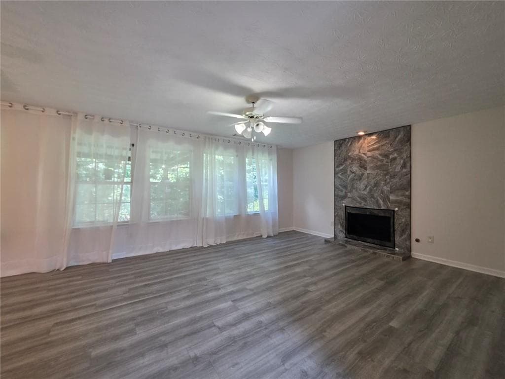 4 bedroom, 2 bathroom, 2,784 sq ft single family residence for rent at 3983 Roxberry Hill Lane, Buford, GA 30518 for $2,500 a month — photo 8
