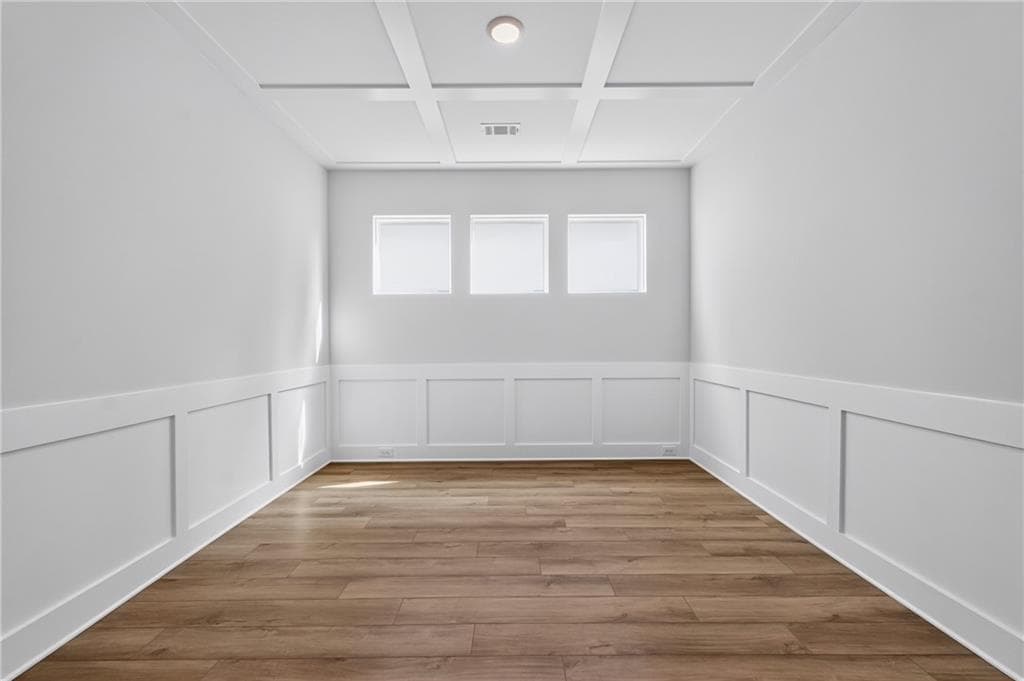 3 bedroom, 3 bathroom, 2,568 sq ft single family residence for sale at 196 Coffee Lane, Hoschton, GA 30548 — photo 6