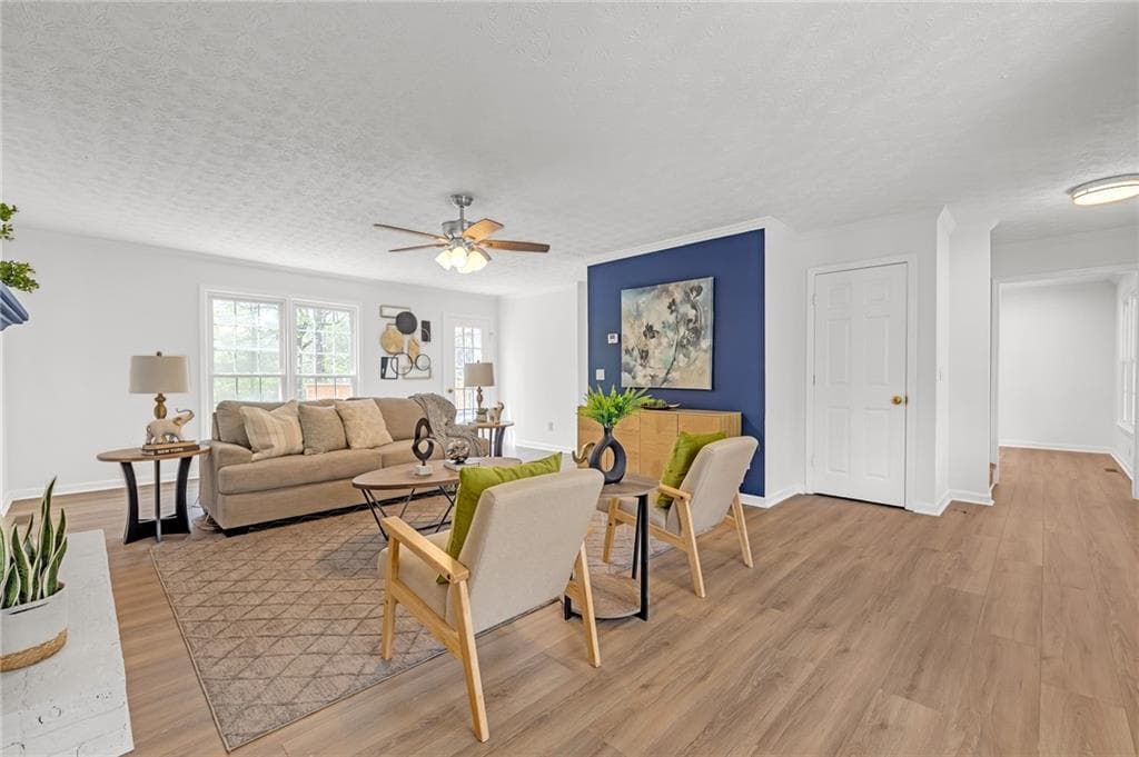 4 bedroom, 3 bathroom, 3,269 sq ft single family residence under contract at 860 Winnbrook Drive, Dacula, GA 30019 — photo 5