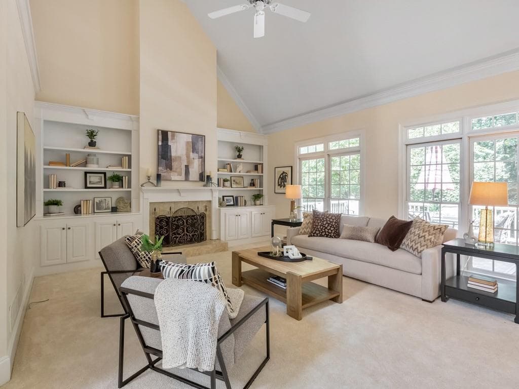 6 bedroom, 6 bathroom, 4,925 sq ft single family residence under contract at 5808 Ripplestone Court, Acworth, GA 30101 — photo 2