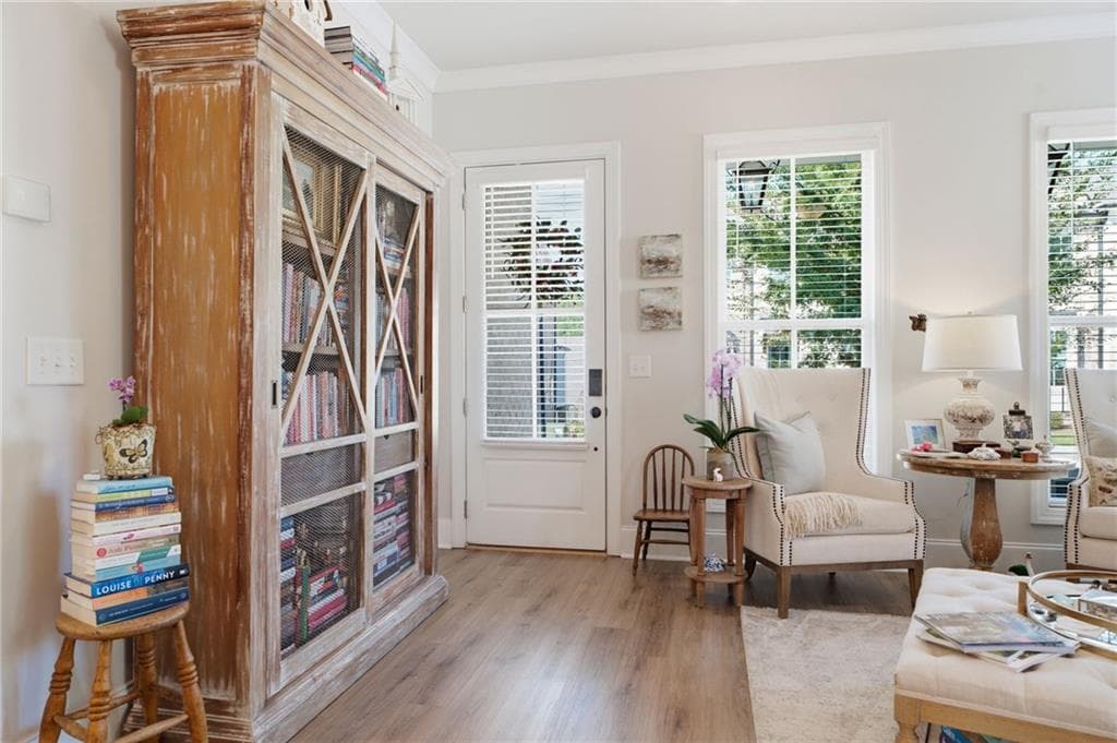 4 bedroom, 4 bathroom, 2,563 sq ft single family residence for sale at 4659 Waterside Parkway, Peachtree Corners, GA 30092 — photo 3