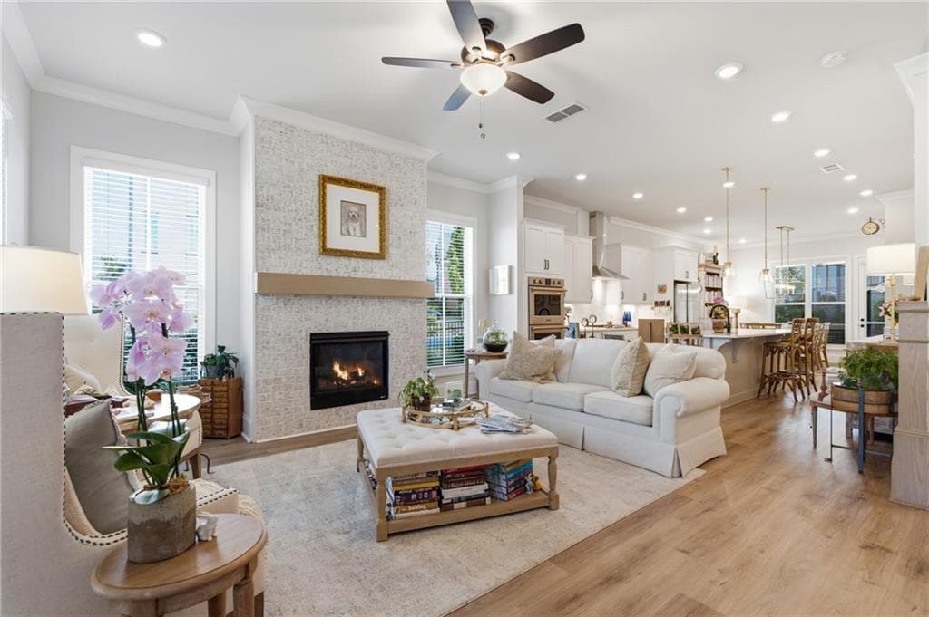 4 bedroom, 4 bathroom, 2,563 sq ft single family residence for sale at 4659 Waterside Parkway, Peachtree Corners, GA 30092 — photo 6