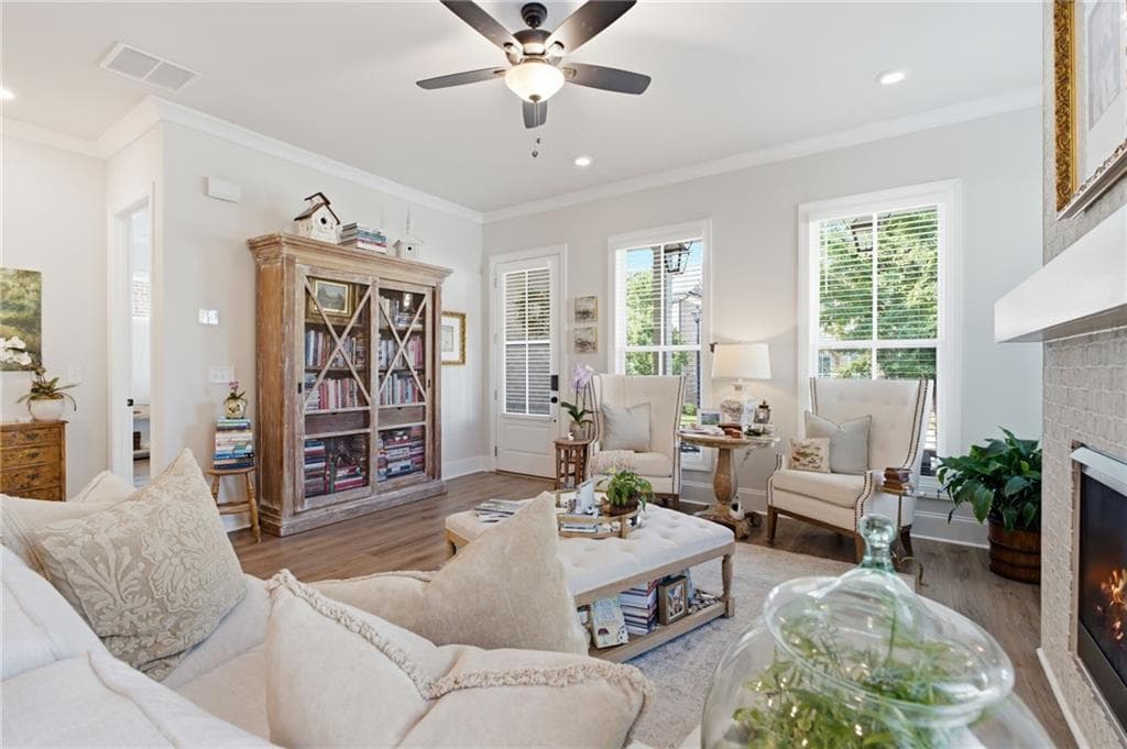 4 bedroom, 4 bathroom, 2,563 sq ft single family residence for sale at 4659 Waterside Parkway, Peachtree Corners, GA 30092 — photo 7