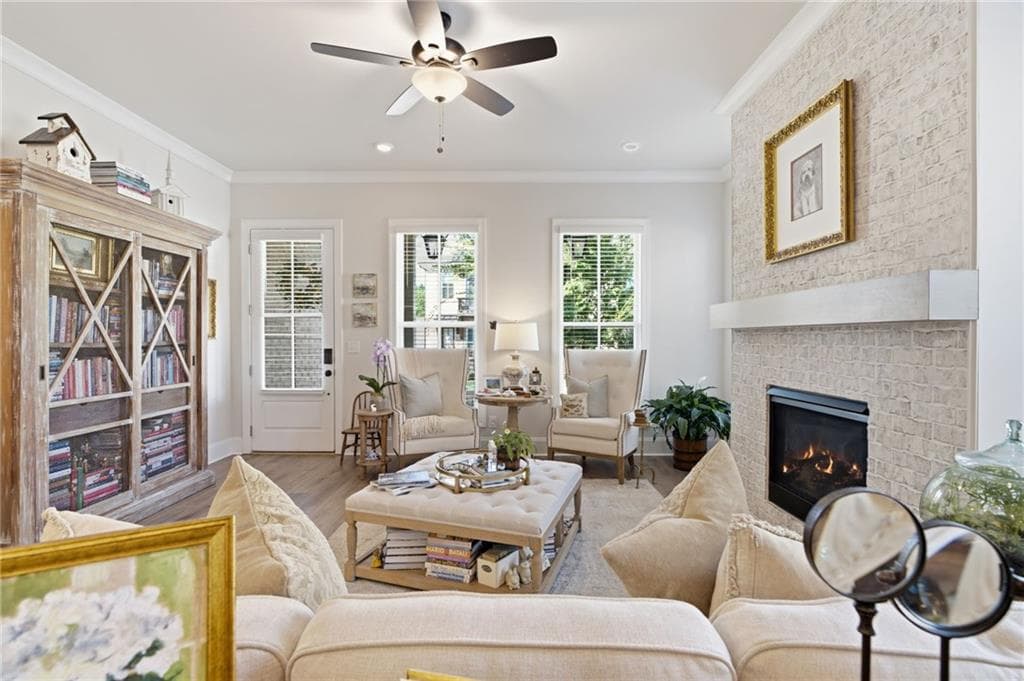 4 bedroom, 4 bathroom, 2,563 sq ft single family residence for sale at 4659 Waterside Parkway, Peachtree Corners, GA 30092 — photo 8