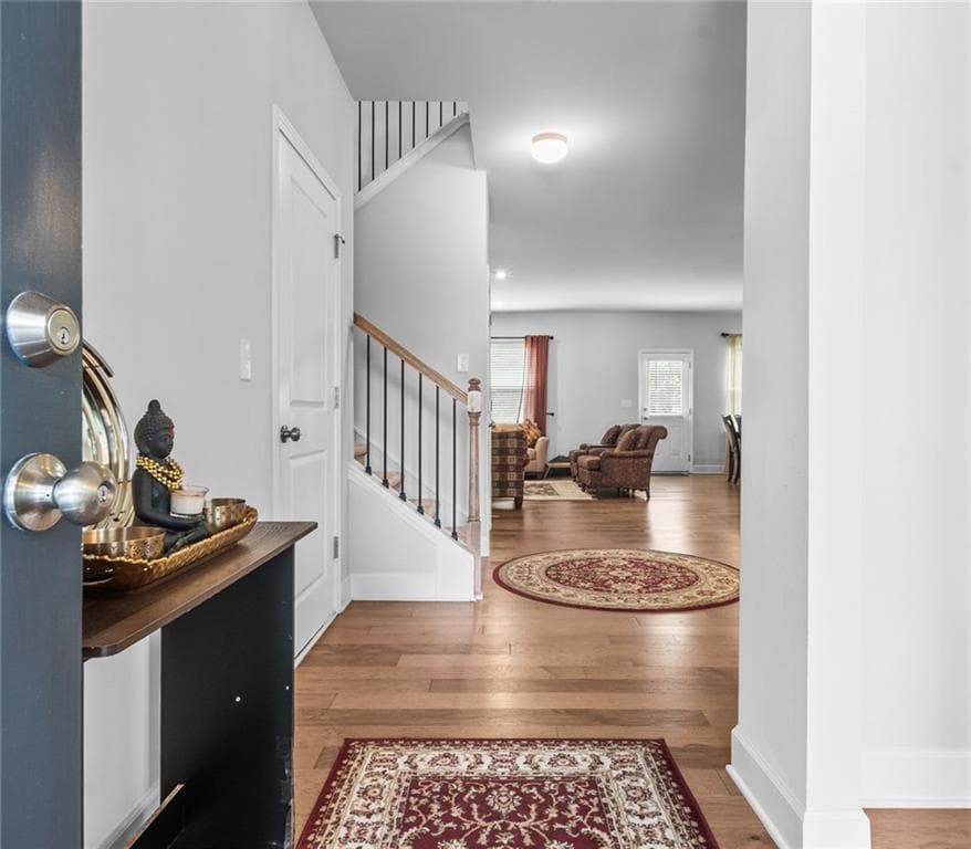 5 bedroom, 4 bathroom, 3,456 sq ft single family residence for rent at 5467 Fountainhead Lane, Auburn, GA 30011 for $2,500 a month — photo 4