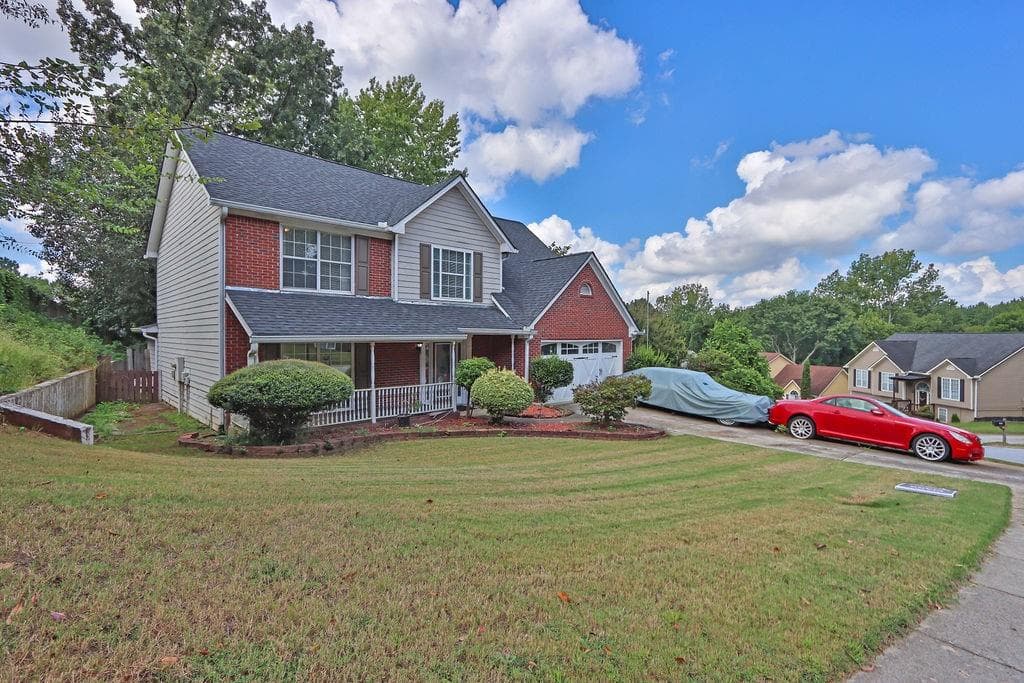 5 bedroom, 4 bathroom, 2,072 sq ft single family residence for sale at 3245 Shady Woods Circle, Lawrenceville, GA 30044 — photo 7