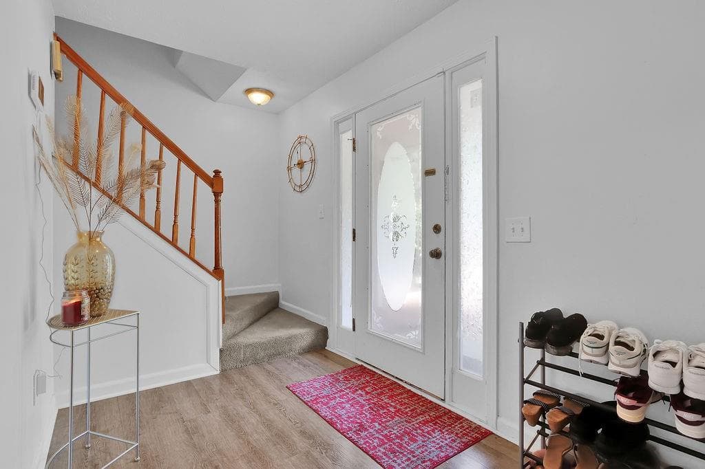 5 bedroom, 4 bathroom, 2,072 sq ft single family residence for sale at 3245 Shady Woods Circle, Lawrenceville, GA 30044 — photo 8