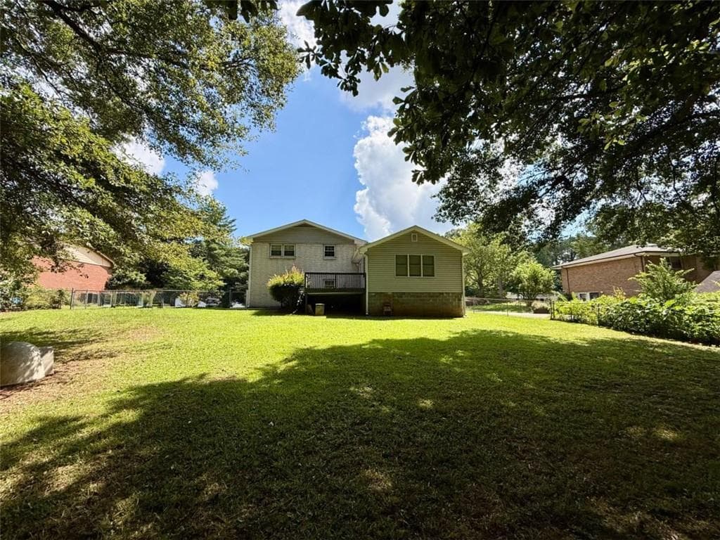 3 bedroom, 2 bathroom, 2,372 sq ft single family residence for sale at 6641 Londonderry Drive, Morrow, GA 30260 — photo 6