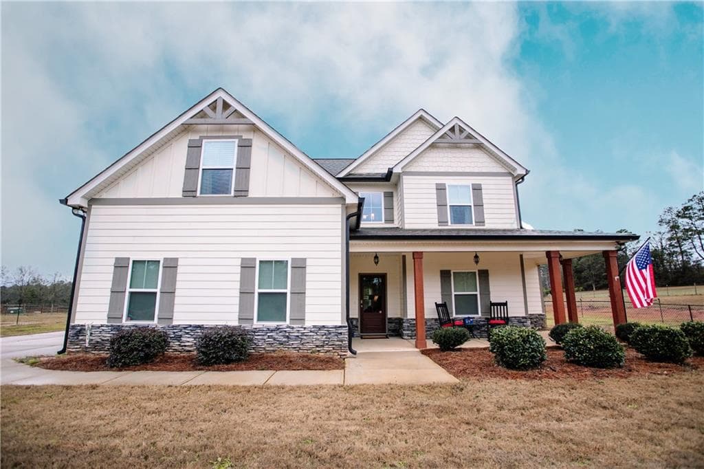 4 bedroom, 4 bathroom, 2,461 sq ft single family residence for sale at 3221 Hollonville Road, Williamson, GA 30292