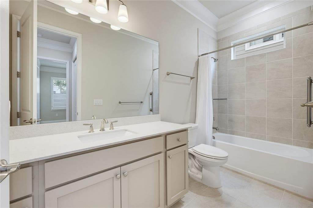 3 bedroom, 3 bathroom, 2,389 sq ft single family residence under contract at 333 Little Pine Lane, Woodstock, GA 30188 — photo 9