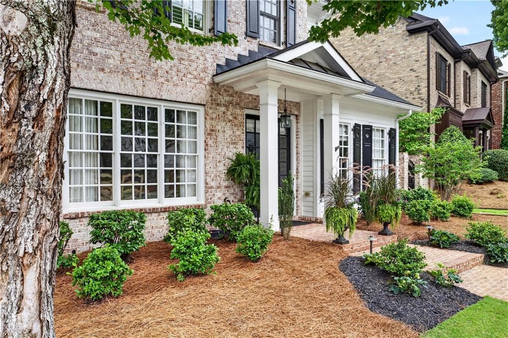 3 bedroom, 4 bathroom, 2,883 sq ft single family residence under contract at 1085 Ambrose Avenue, Alpharetta, GA 30022 — photo 5