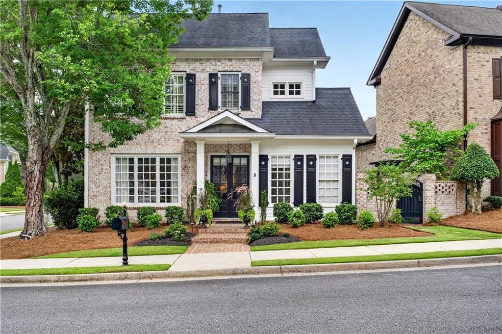 3 bedroom, 4 bathroom, 2,883 sq ft single family residence under contract at 1085 Ambrose Avenue, Alpharetta, GA 30022 — photo 2