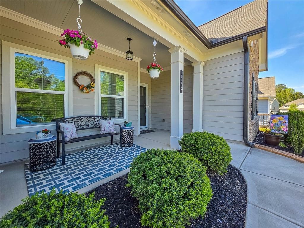 4 bedroom, 3 bathroom, 2,454 sq ft single family residence for sale at 295 Crestbrook Lane, Dallas, GA 30157 — photo 4