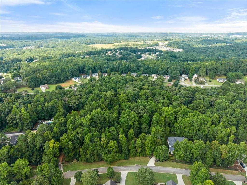 single family residence under contract at 5720 Winding Rose Trail, Flowery Branch, GA 30542 — photo 9