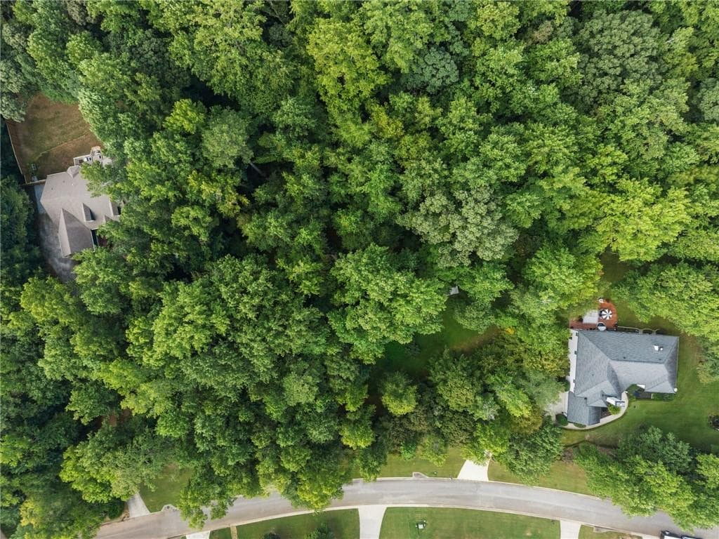 single family residence under contract at 5720 Winding Rose Trail, Flowery Branch, GA 30542 — photo 10