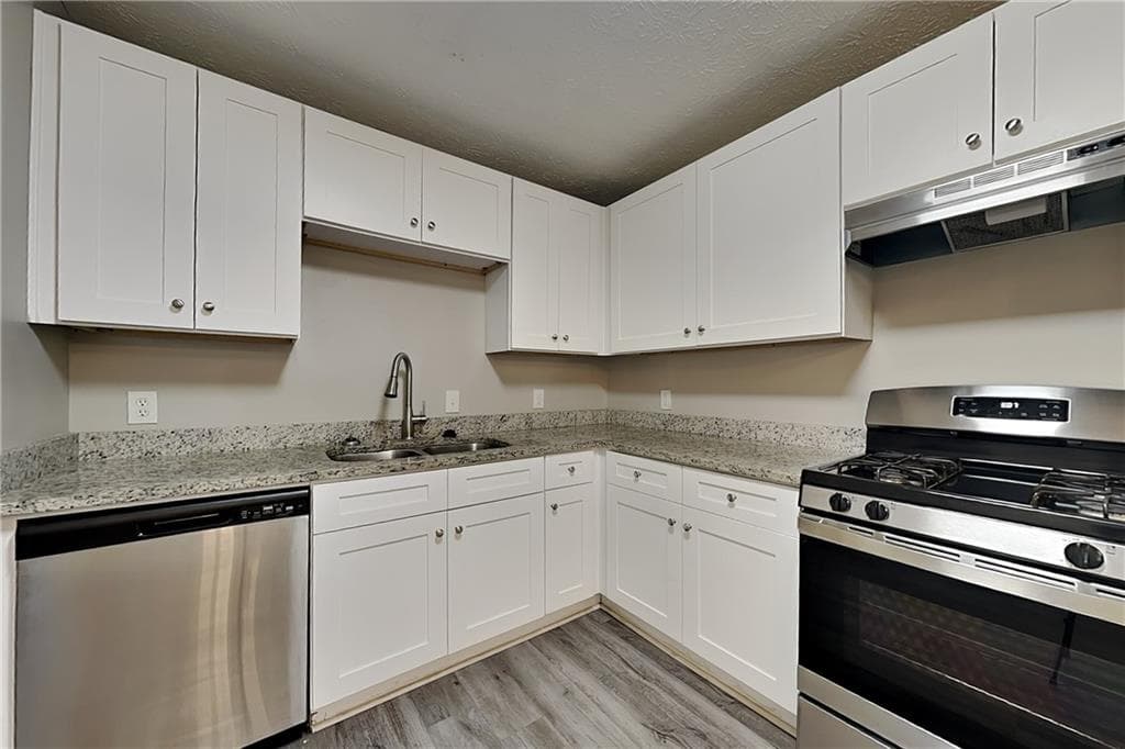 3 bedroom, 2 bathroom, 1,282 sq ft single family residence for rent at 748 Dillon Drive, Douglasville, GA 30134 for $1,750 a month — photo 5
