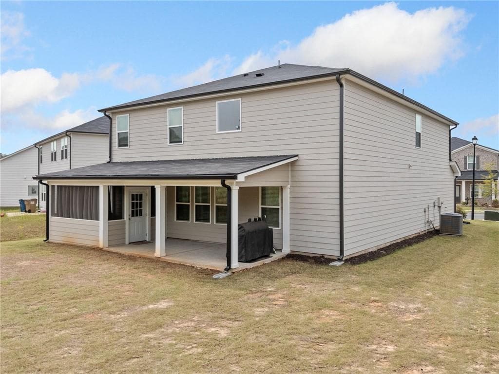 5 bedroom, 3 bathroom, 3,007 sq ft single family residence for rent at 5911 Green Ash Court, Braselton, GA 30517 for $2,900 a month — photo 4