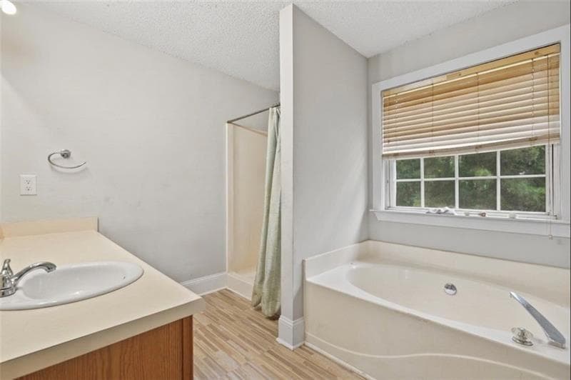4 bedroom, 3 bathroom, 1,932 sq ft single family residence for sale at 1401 Flanagan Mill Drive, Auburn, GA 30011 — photo 9