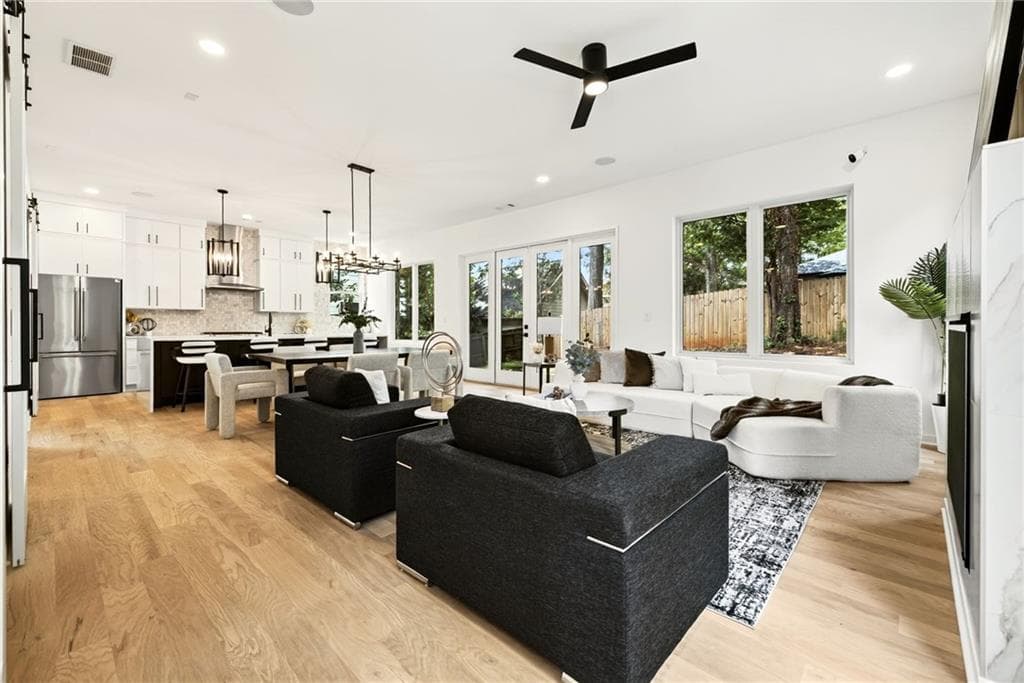 4 bedroom, 4 bathroom, 2,658 sq ft townhouse for sale at 225 Stovall Street B, Atlanta, GA 30316 — photo 4