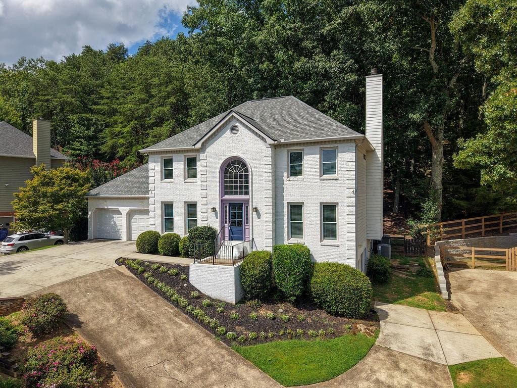 5 bedroom, 4 bathroom, 3,920 sq ft single family residence for sale at 4217 N Mountain Road, Marietta, GA 30066 — photo 5
