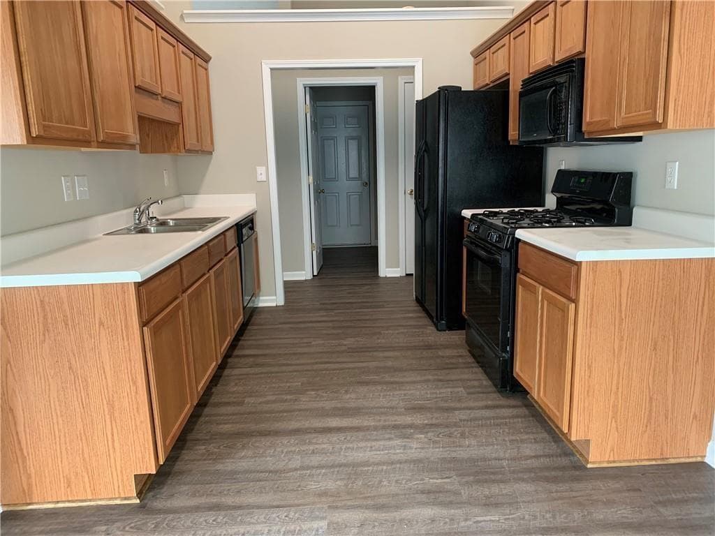 3 bedroom, 2 bathroom, 1,580 sq ft single family residence for rent at 1930 charleston oak Circle, Lawrenceville, GA 30043 for $2,199 a month — photo 8