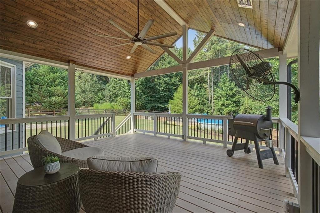 4 bedroom, 3 bathroom, 2,812 sq ft single family residence under contract at 105 Celestial Ridge Dr, Dallas, GA 30132 — photo 3