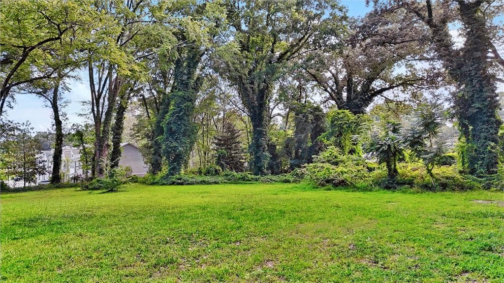 5 bedroom, 2 bathroom single family residence for sale at 5938 Medlock Avenue, Austell, GA 30106 — photo 5