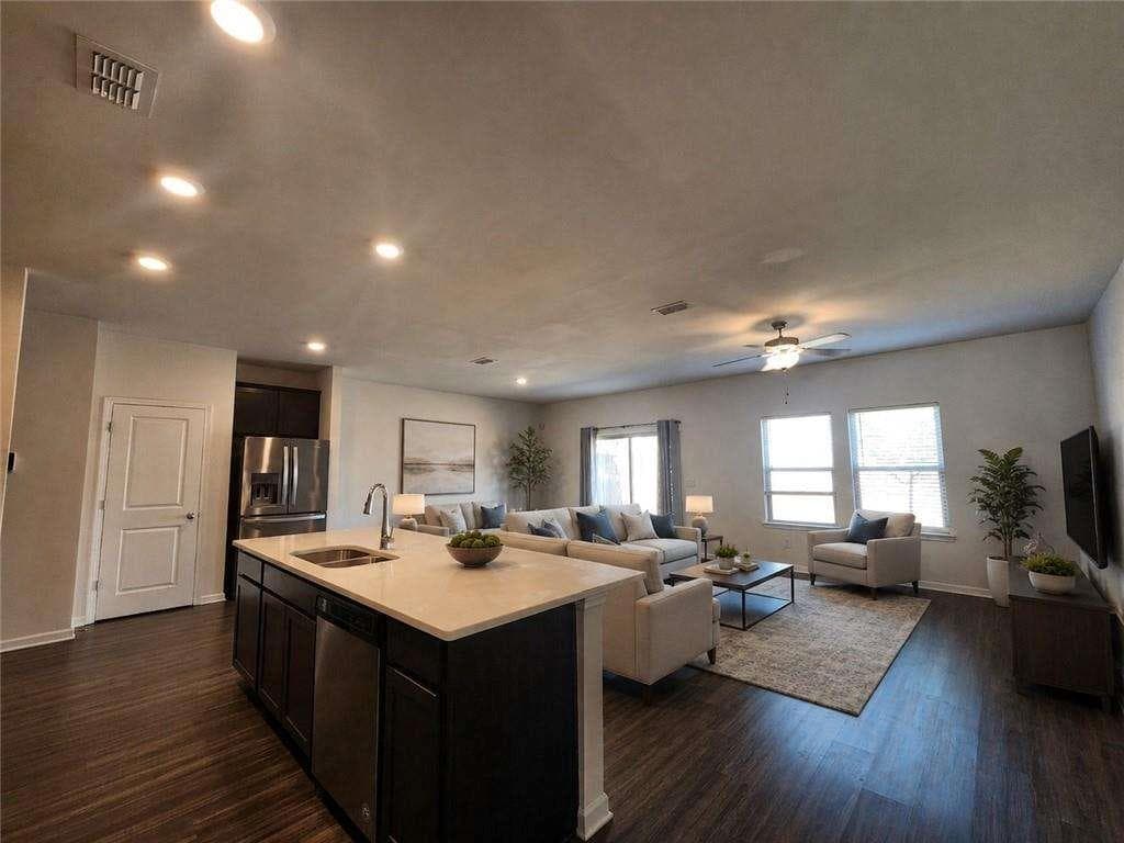 3 bedroom, 3 bathroom, 2,055 sq ft townhouse for sale at 4643 Piston Junction, Mableton, GA 30126 — photo 2