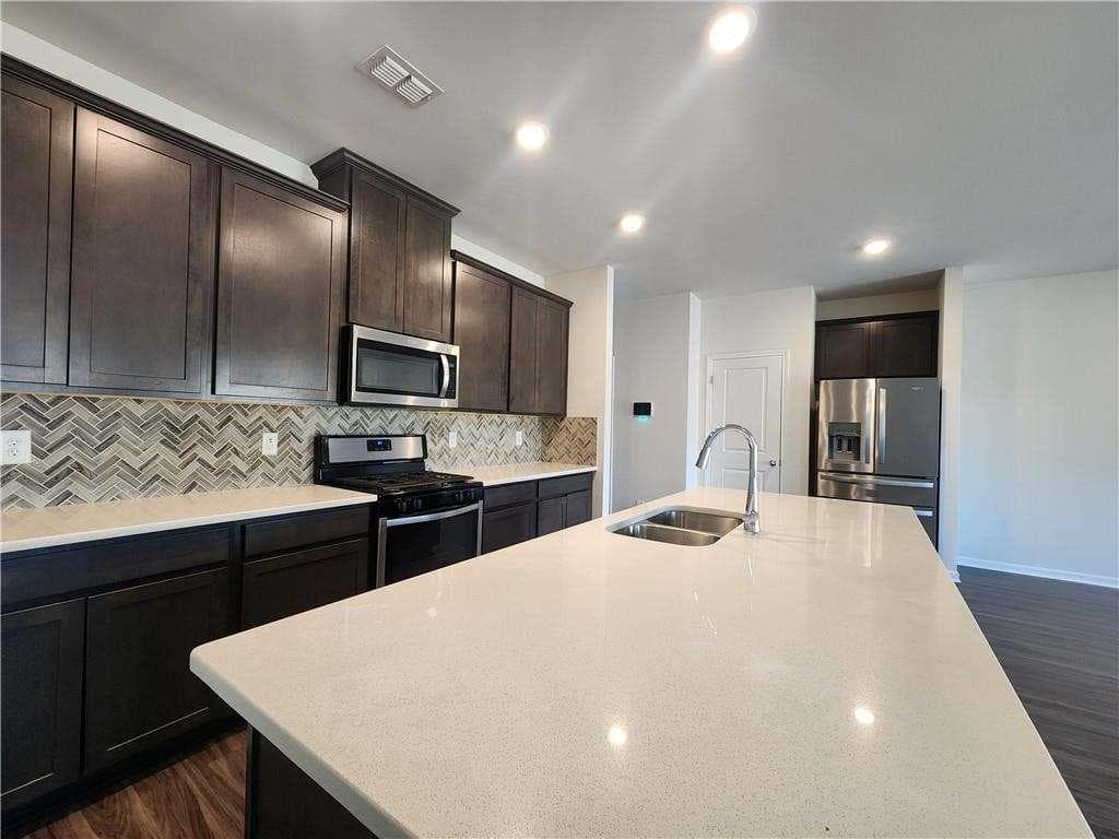 3 bedroom, 3 bathroom, 2,055 sq ft townhouse for sale at 4643 Piston Junction, Mableton, GA 30126 — photo 5