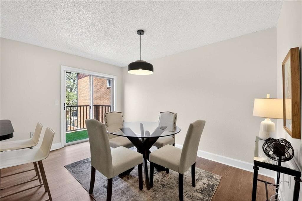 2 bedroom, 3 bathroom, 1,160 sq ft condominium for sale at 377 Ralph Mcgill Boulevard N, Atlanta, GA 30312 — photo 8