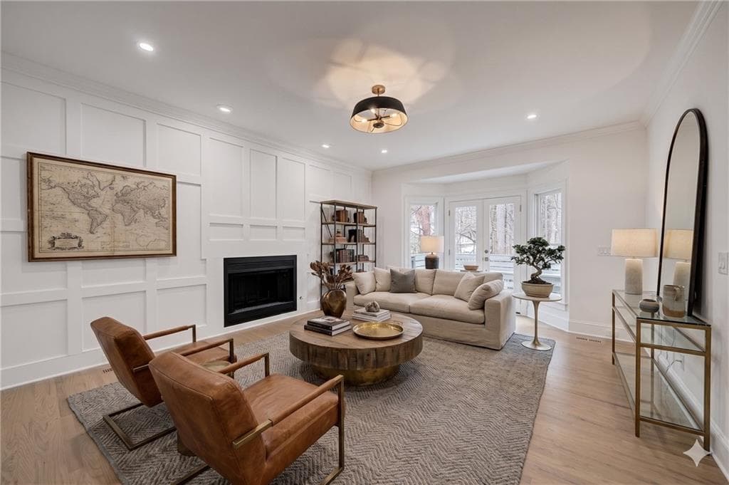 6 bedroom, 5 bathroom, 3,250 sq ft single family residence for sale at 2352 Brittany Lane, Marietta, GA 30062 — photo 9