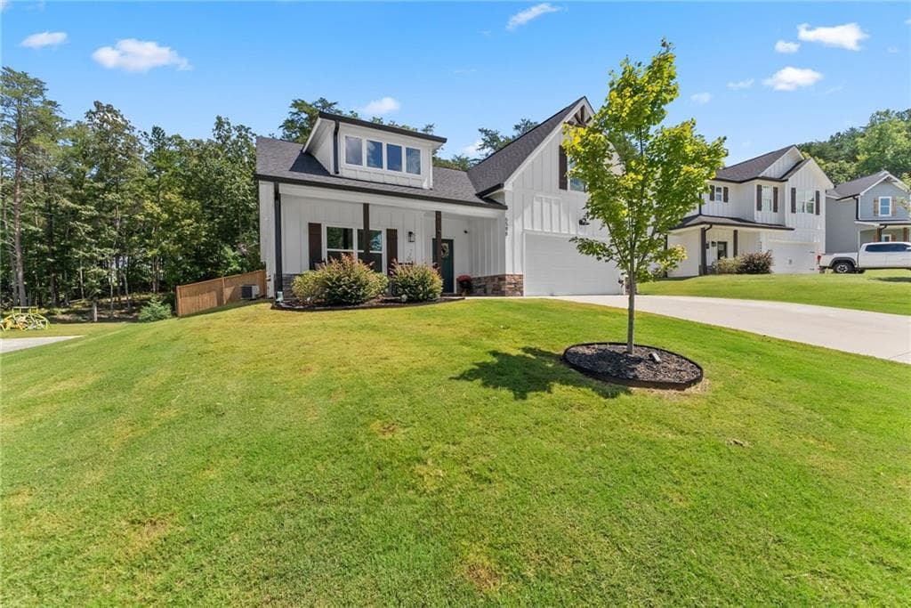 4 bedroom, 4 bathroom, 2,175 sq ft single family residence under contract at 6588 River Station Drive, Lula, GA 30554 — photo 5