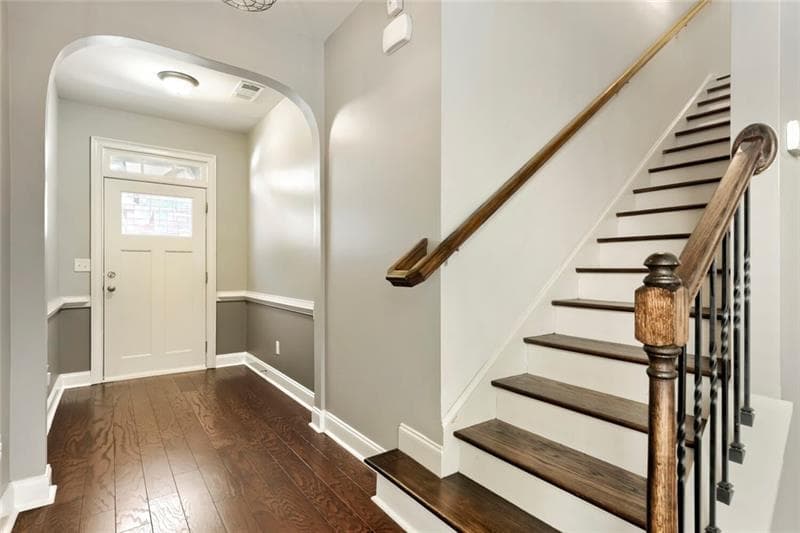 3 bedroom, 3 bathroom, 2,112 sq ft townhouse under contract at 2010 Brightleaf Way 96, Marietta, GA 30060 — photo 5