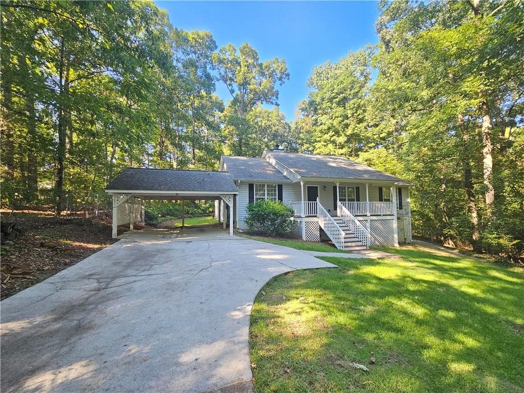 3 bedroom, 2 bathroom, 1,803 sq ft single family residence for sale at 25 Hearthstone Drive, Stockbridge, GA 30281