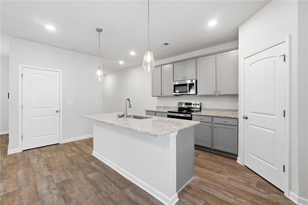 4 bedroom, 3 bathroom, 1,852 sq ft townhouse for sale at 3236 Winding Waters Way, Powder Springs, GA 30127 — photo 7