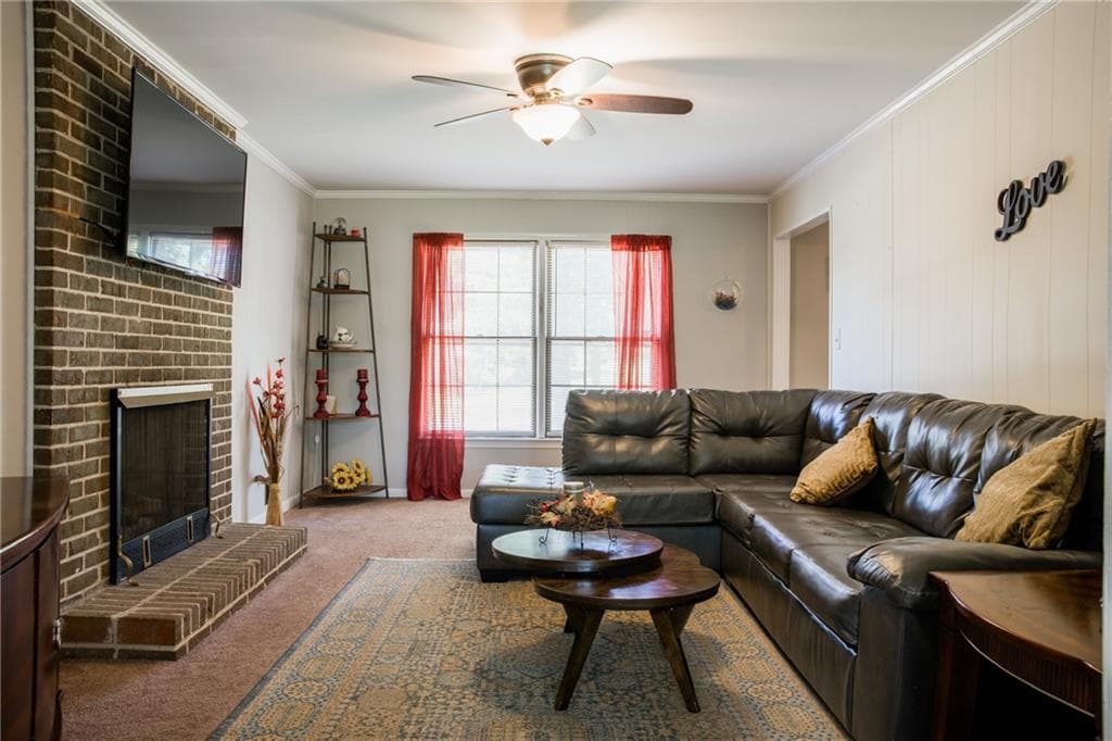 4 bedroom, 3 bathroom, 2,267 sq ft single family residence under contract at 4668 Bexley Drive, Stone Mountain, GA 30083 — photo 6