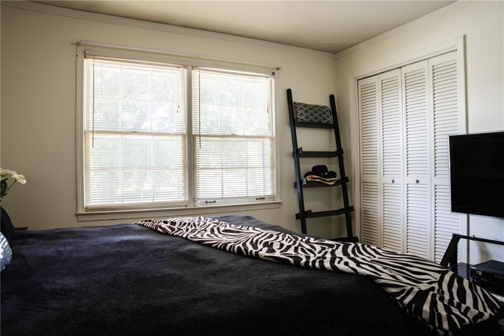 4 bedroom, 3 bathroom, 2,267 sq ft single family residence under contract at 4668 Bexley Drive, Stone Mountain, GA 30083 — photo 7