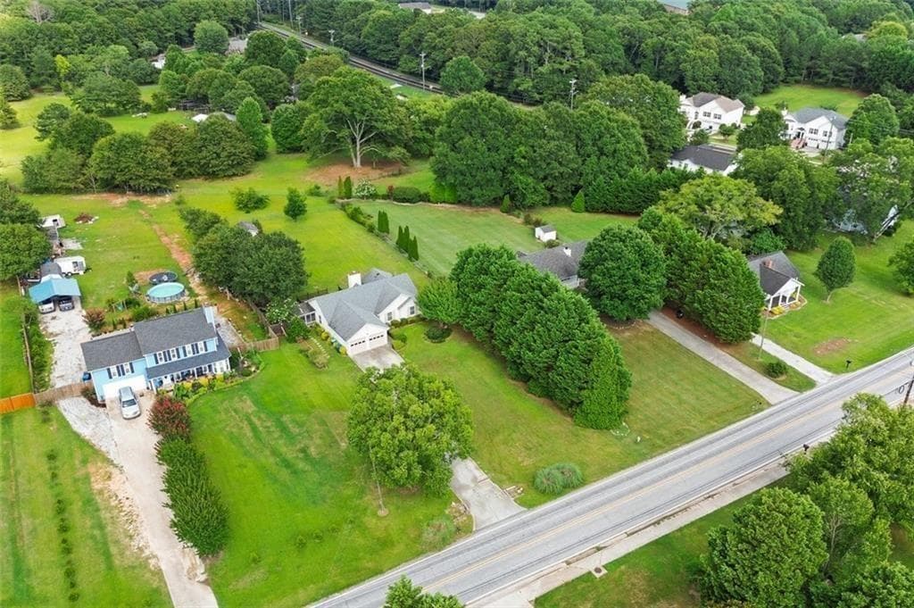3 bedroom, 2 bathroom, 1,442 sq ft single family residence for sale at 3100 Oak Grove Road, Loganville, GA 30052 — photo 5