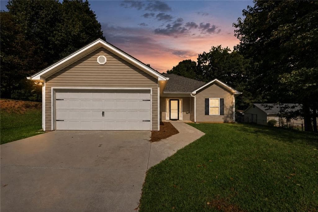 3 bedroom, 2 bathroom, 1,362 sq ft single family residence under contract at 5344 Stephens Road, Oakwood, GA 30566 — photo 2