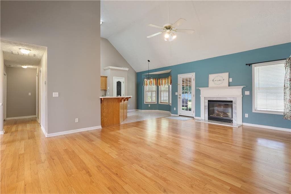 3 bedroom, 2 bathroom, 2,096 sq ft single family residence for sale at 200 Chatfield Way, Locust Grove, GA 30248 — photo 5
