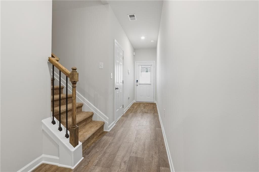 4 bedroom, 3 bathroom, 1,852 sq ft townhouse under contract at 3220 Winding Waters Way, Powder Springs, GA 30127 — photo 4