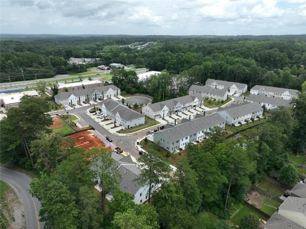 3 bedroom, 3 bathroom, 1,805 sq ft townhouse under contract at 320 Colsen Drive, Acworth, GA 30102 — photo 7