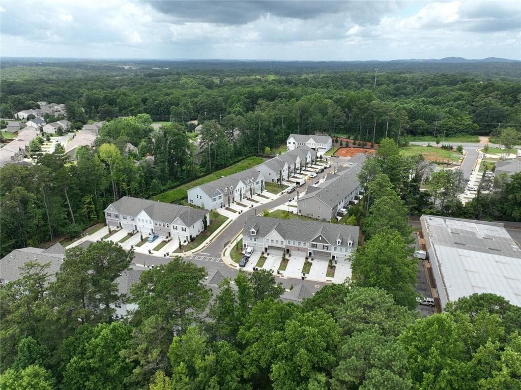 3 bedroom, 3 bathroom, 1,805 sq ft townhouse under contract at 320 Colsen Drive, Acworth, GA 30102 — photo 9