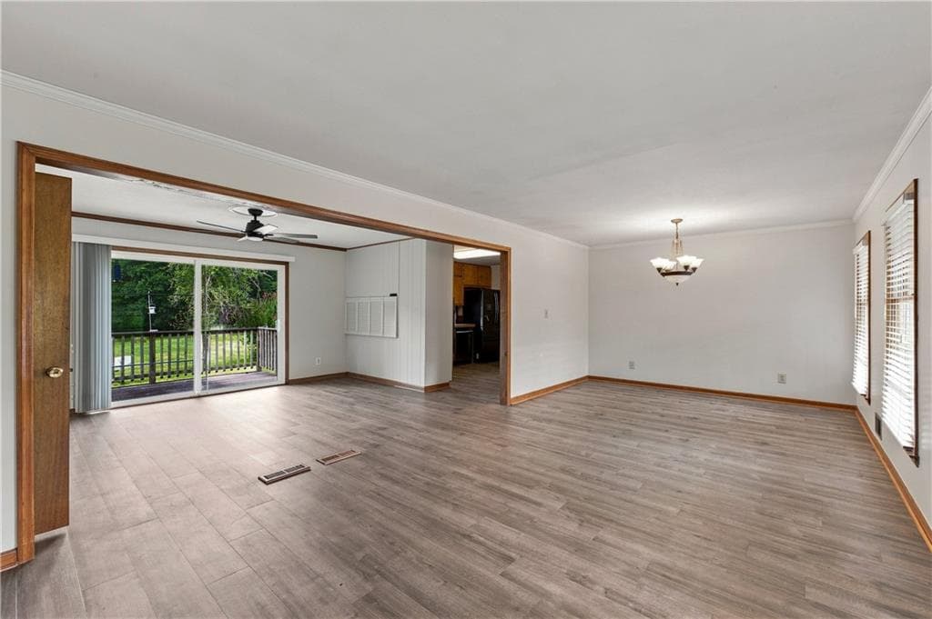 4 bedroom, 2 bathroom, 1,441 sq ft single family residence for sale at 2595 Nevels Road, College Park, GA 30349 — photo 5