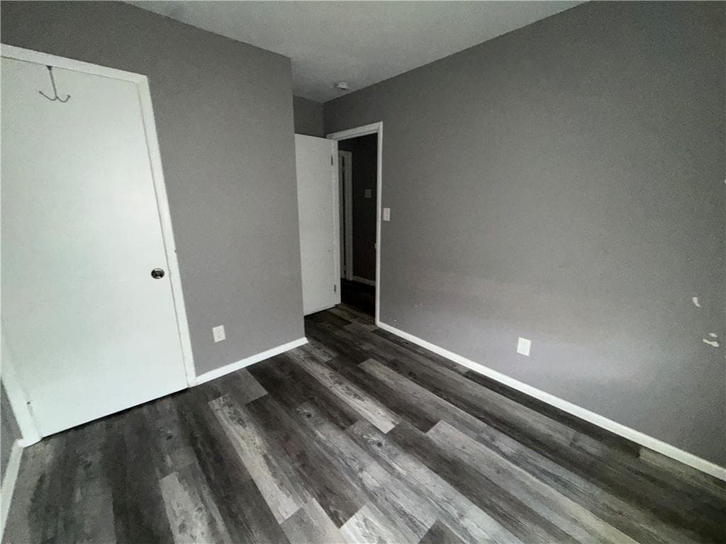 3 bedroom, 2 bathroom, 988 sq ft single family residence for sale at 266 Valley Hill Road, Riverdale, GA 30274 — photo 4