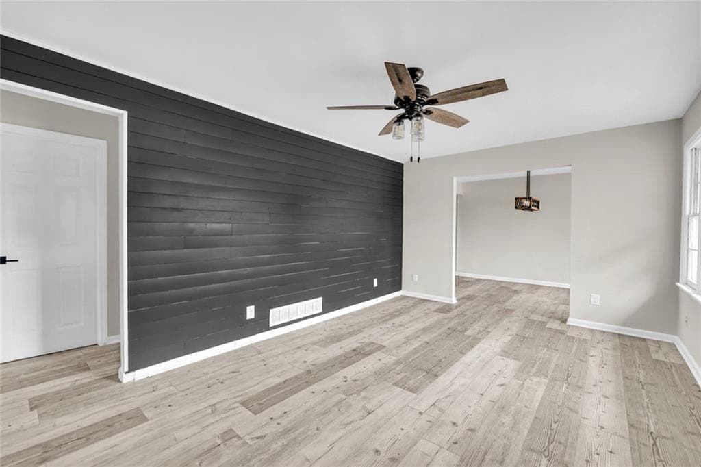 3 bedroom, 2 bathroom, 1,376 sq ft single family residence for sale at 2406 Tilson Road, Decatur, GA 30032 — photo 6