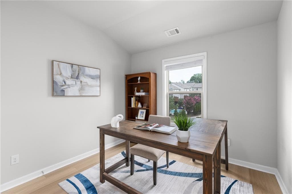4 bedroom, 4 bathroom, 2,584 sq ft townhouse for sale at 4199 Townsend Lane, Atlanta, GA 30346 — photo 9