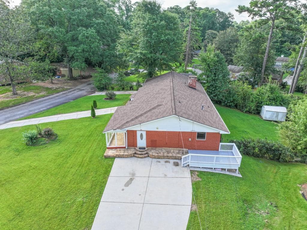 4 bedroom, 2 bathroom, 3,367 sq ft single family residence for sale at 3724 Chavers Place, Stone Mountain, GA 30083 — photo 5