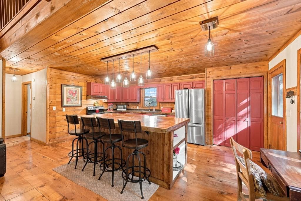 2 bedroom, 2 bathroom, 1,328 sq ft single family residence for sale at 19 Blackberry Falls Lane, Ellijay, GA 30536 — photo 9